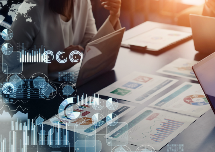 Meets ONLINE LIVE 営業を強くする 戦略的データ活用術